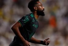 فراس البريكان يكسر صيامه ويقود الأهلي في دوري روشن