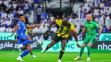 فيديو الكلاسيكو: الهلال يلحق بالاتحاد خسارته الأولى