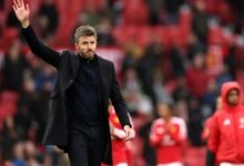 كاريك: لم أودع جماهير مانشستر يونايتد.. وهذا سبب جلوس برونو